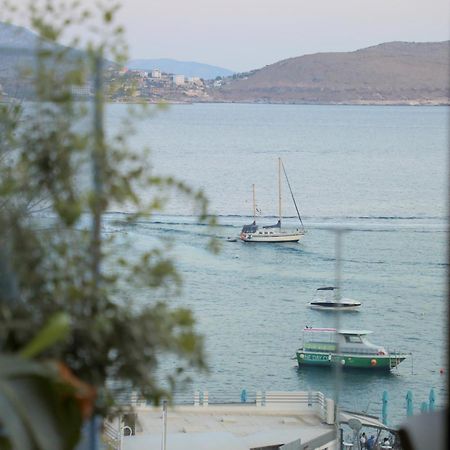 Victoria Boutique Hotel Sarandë エクステリア 写真
